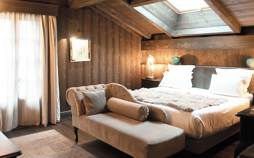 Chalet Hotel Le Castel 27/74