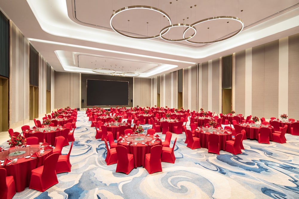 Holiday Inn Chengde Park View 61/62