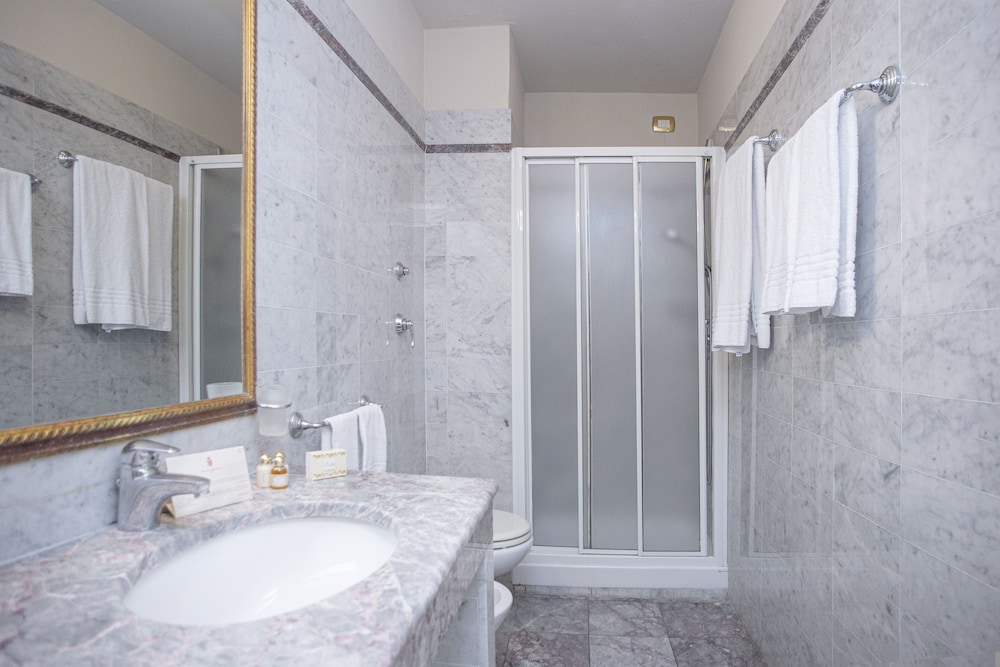 Hotel Donatello 38/44