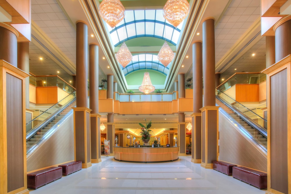 Florida Hotel and Conference Center 13/58