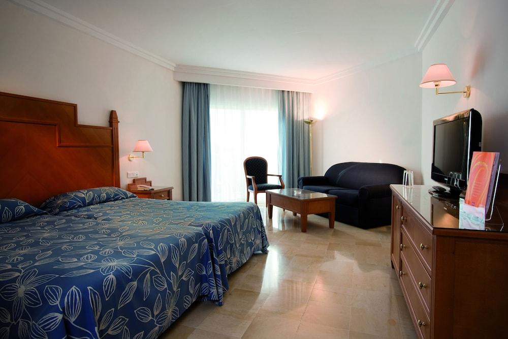 Room at Occidental Marco Polo, HAMMAMET