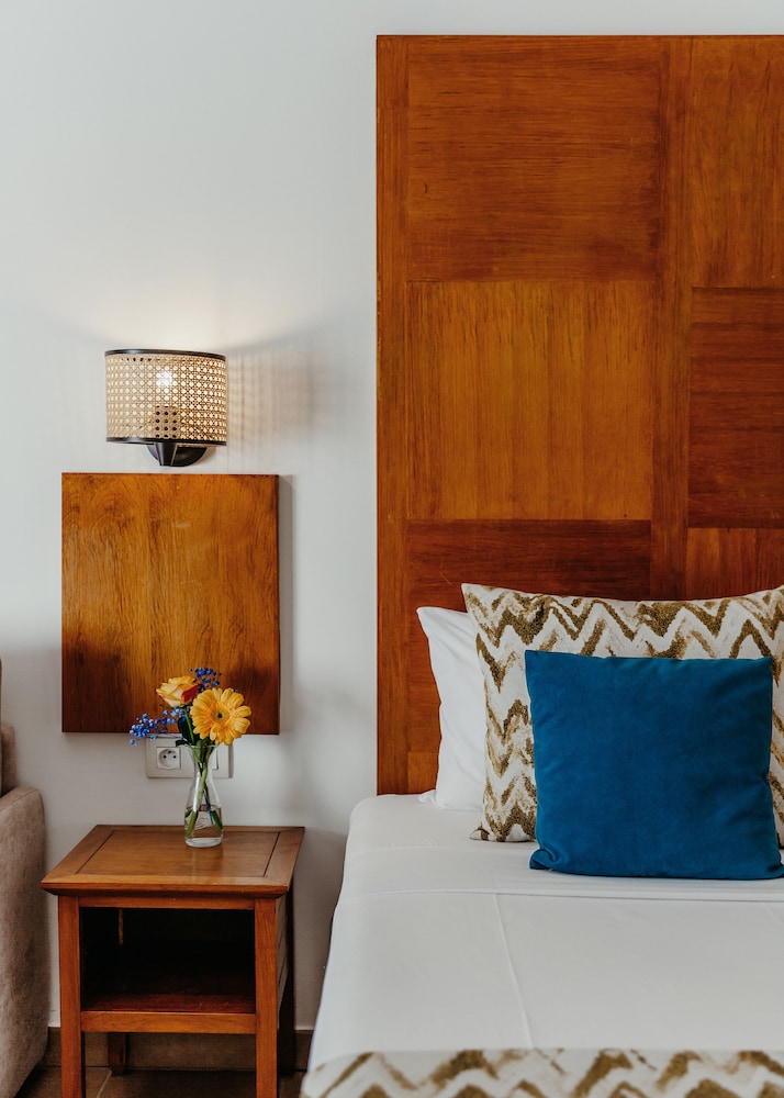 Hotel Le Recif Saint Gilles 23/50