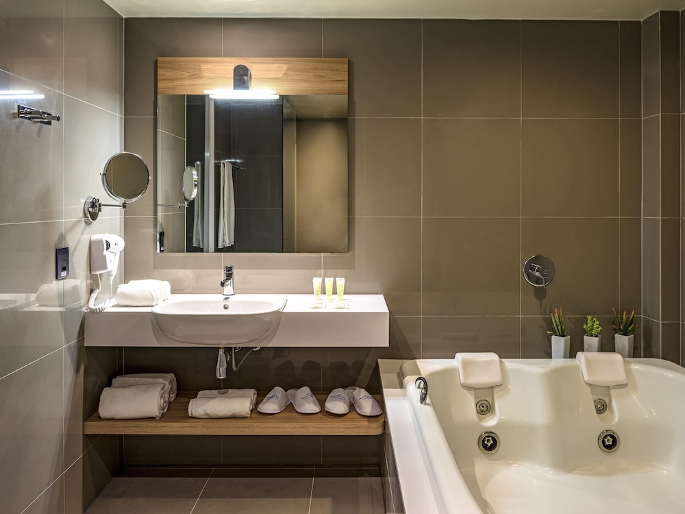 Novotel Curitiba Batel Hotel 73/74