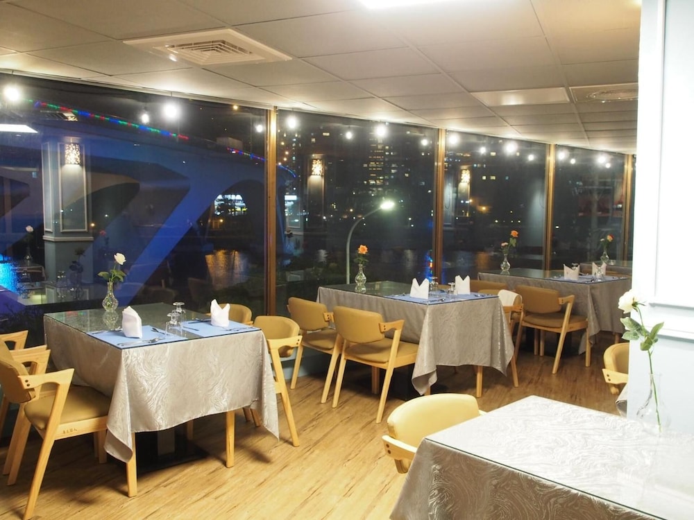 Bitan Hotel 40/61