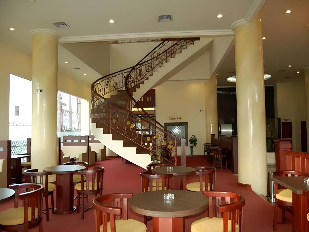 Grand Mentari Hotel 20/22