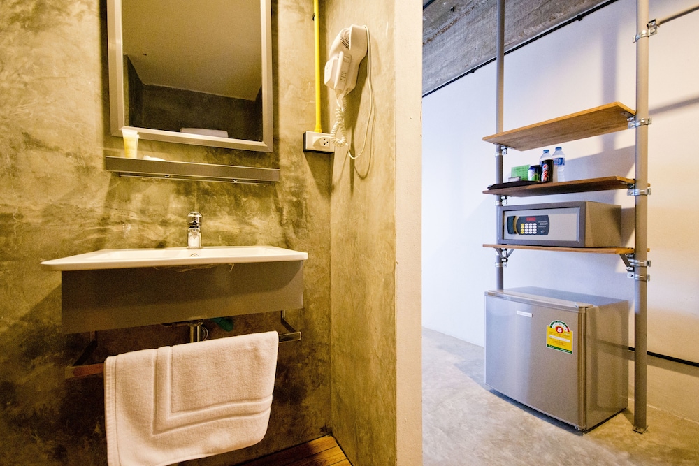 Quip Bed Breakfast 22/55