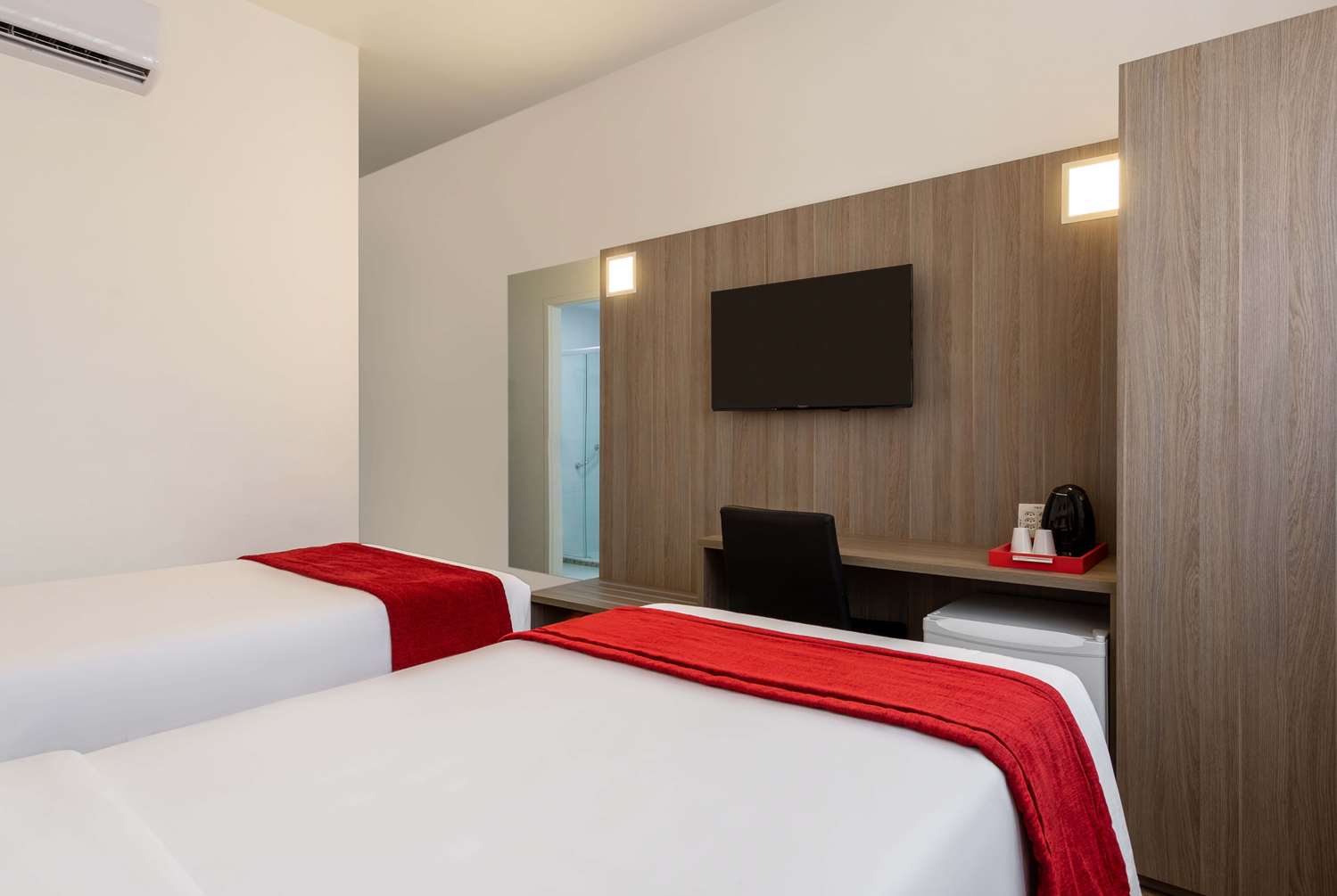 Ramada Encore by Wyndham Osasco 18/42