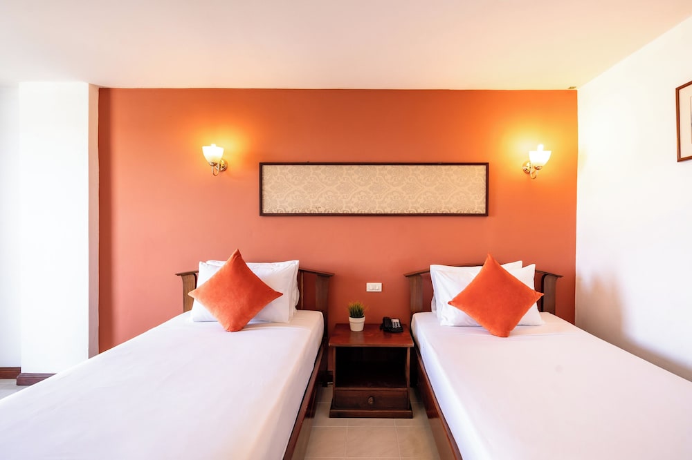 JP Villa Pattaya 20/50