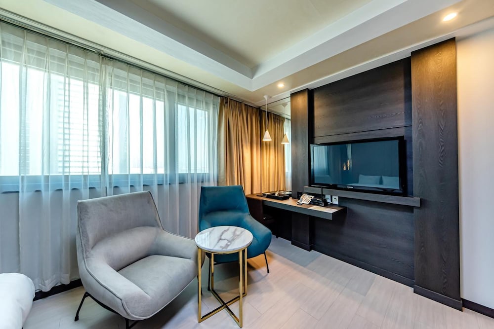 Hs Tourist Hotel 42/56