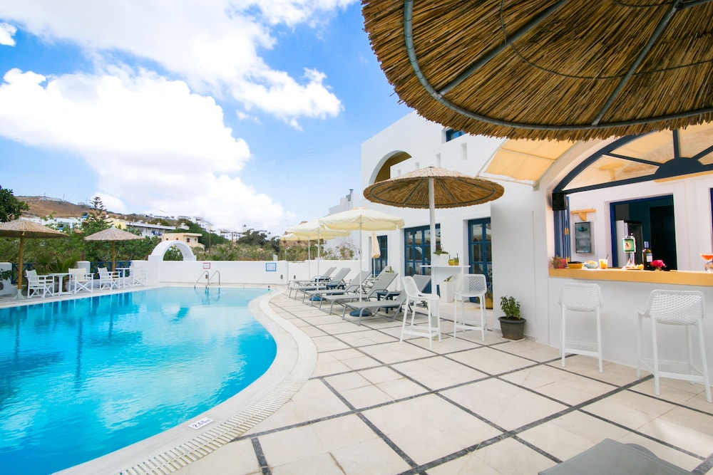 Sunshine Hotel 23/50