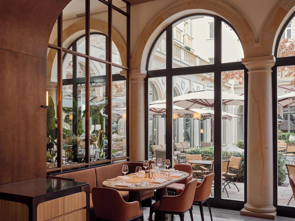 Rocco Forte Villa Kennedy 35/51