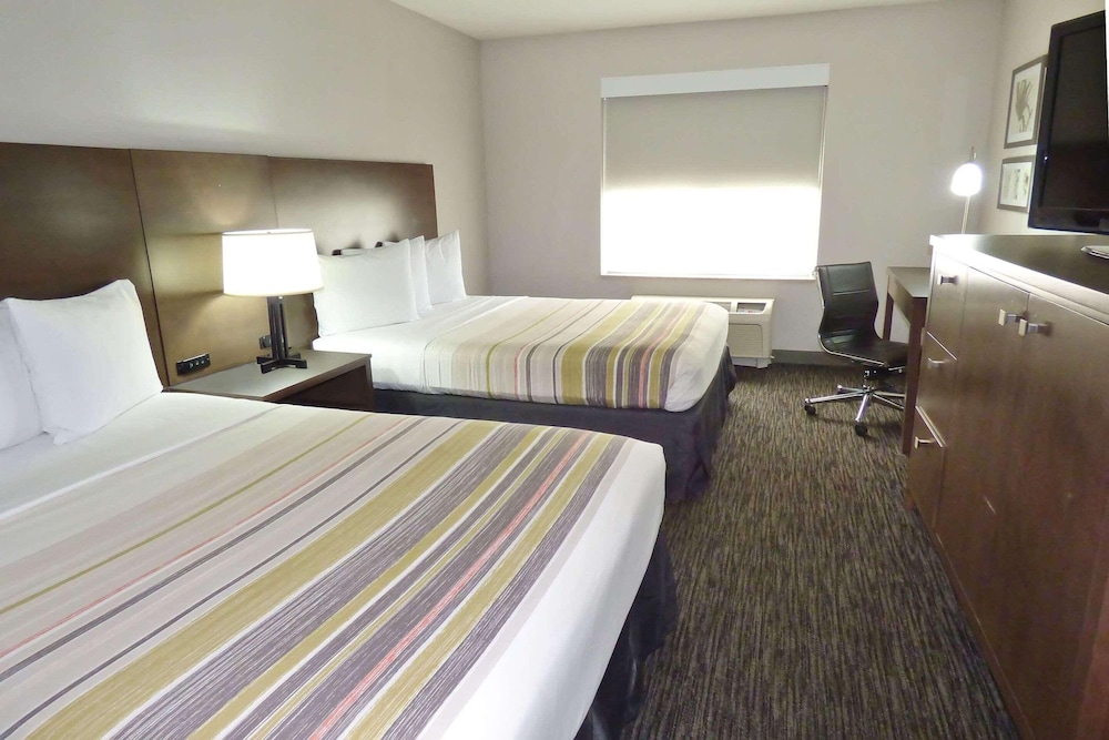 ROOM, 2 QUEEN BEDS