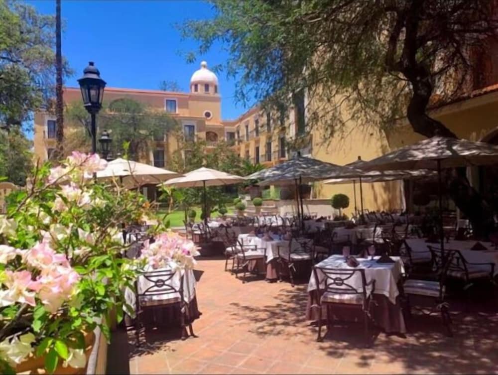 Hotel Villa Antigua 47/54