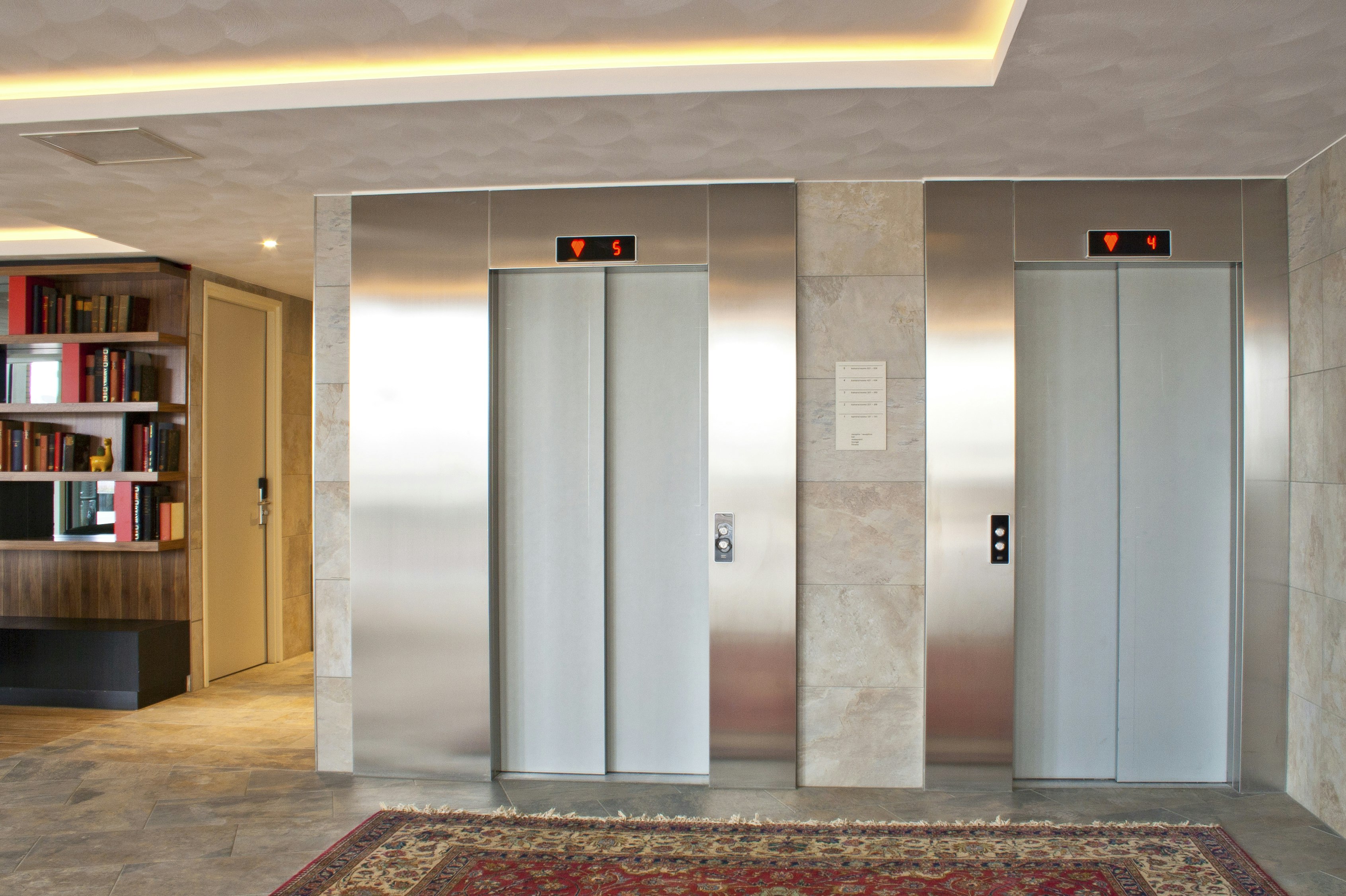 Bastion Hotel Arnhem 8/52