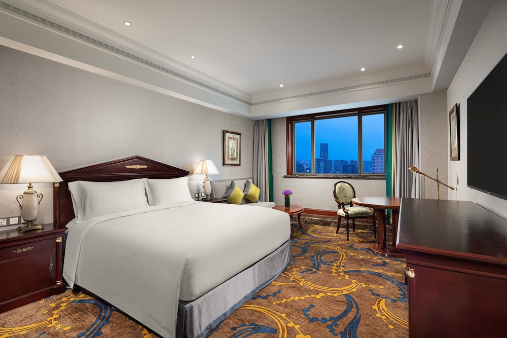 Crowne Plaza Shanghai Nanjing Road, an IHG hotel 20/71