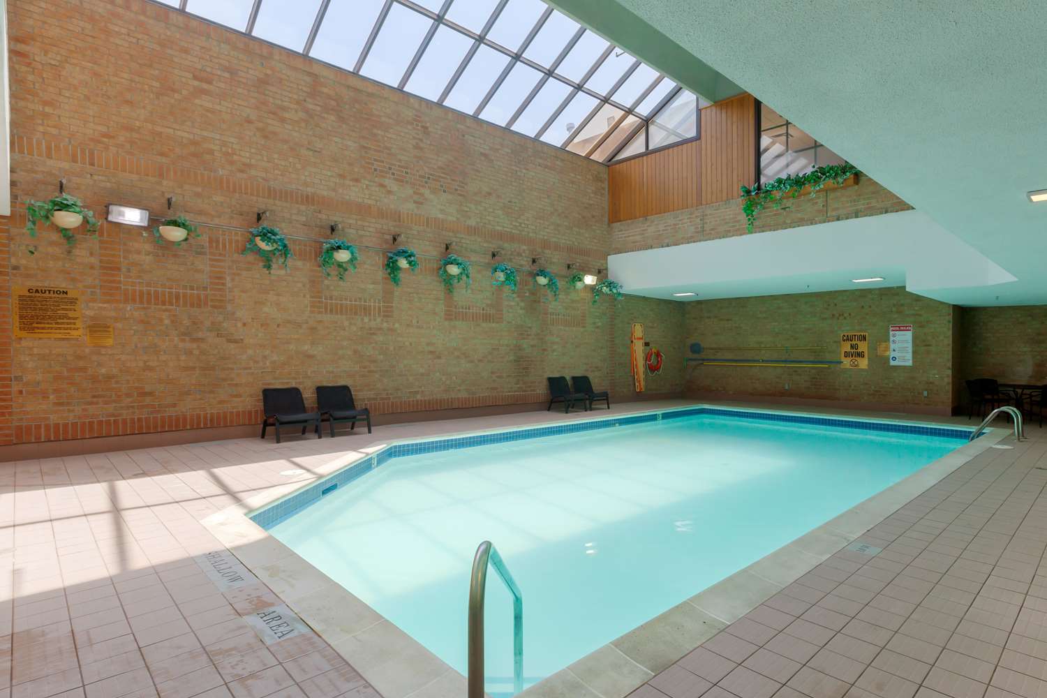 Best Western Plus Toronto Airport Hotel 23/38