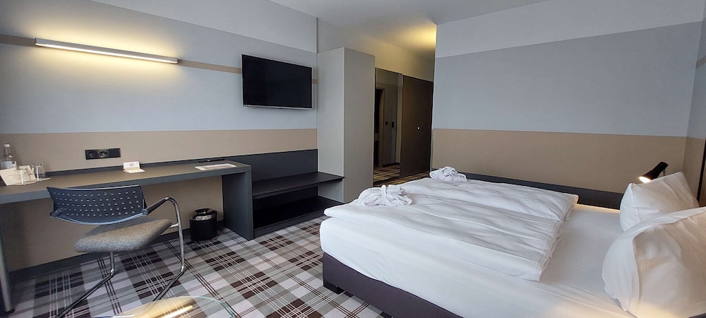 MEDIAN HOTEL HANNOVER LEHRTE 19/63