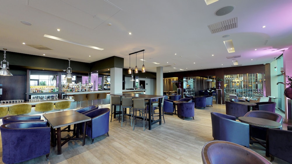 Radisson Blu Waterfront Hotel, Jersey 41/57