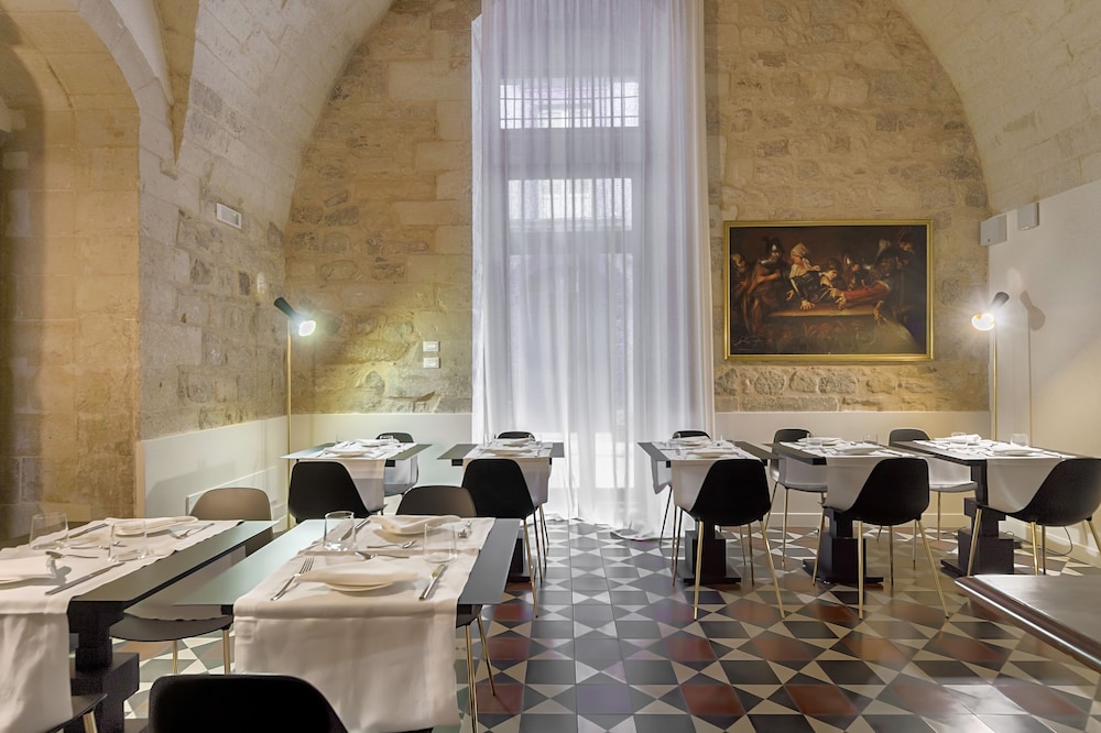 A.D.1768 Boutique Hotel 39/50
