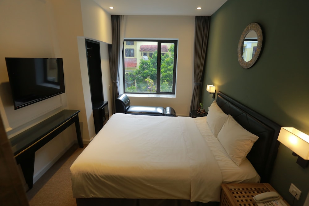 Vyhouse Hanoi Hotel 8/27