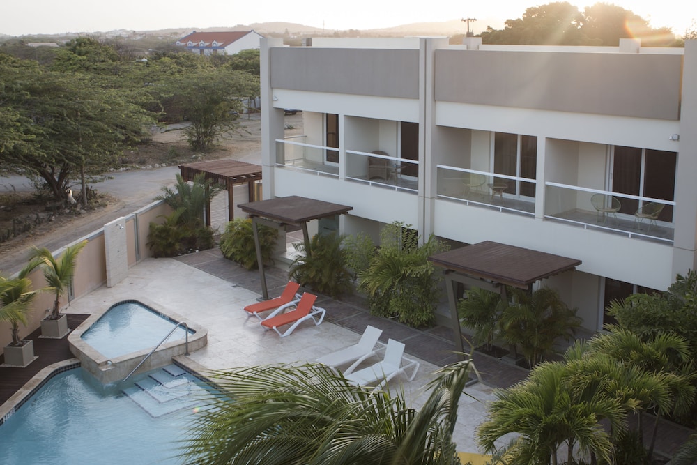 Costa Esmeralda Village 4/50