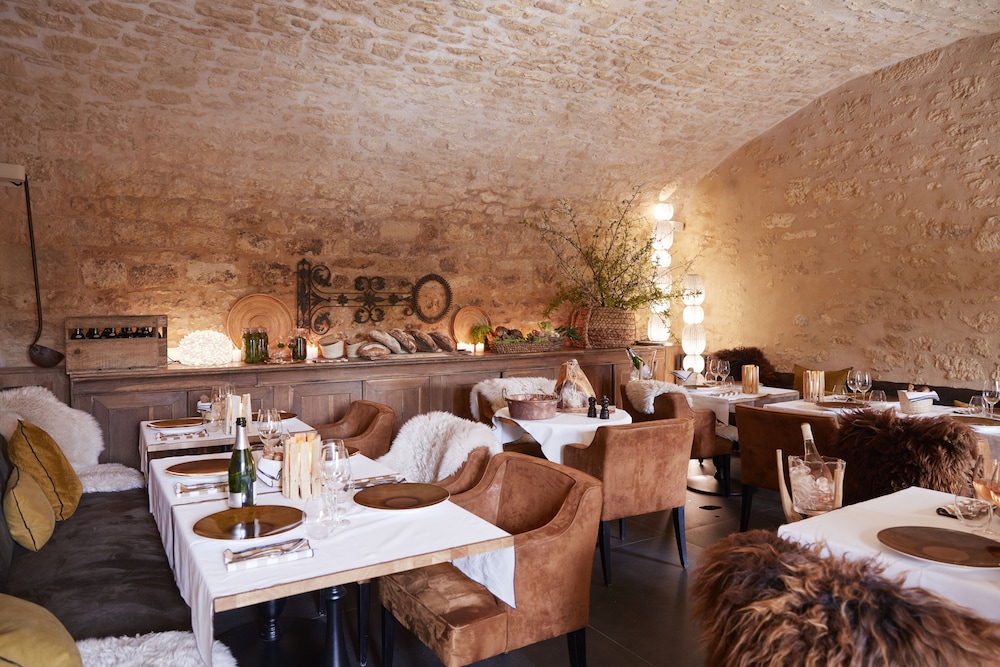 Hotel Restaurant de Bouilhac 37/50