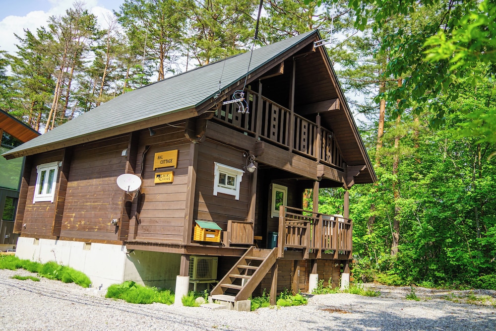 Hal Cottage 6/45