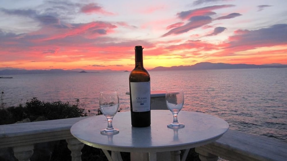 Hotel-Mistral Aegina 26/50