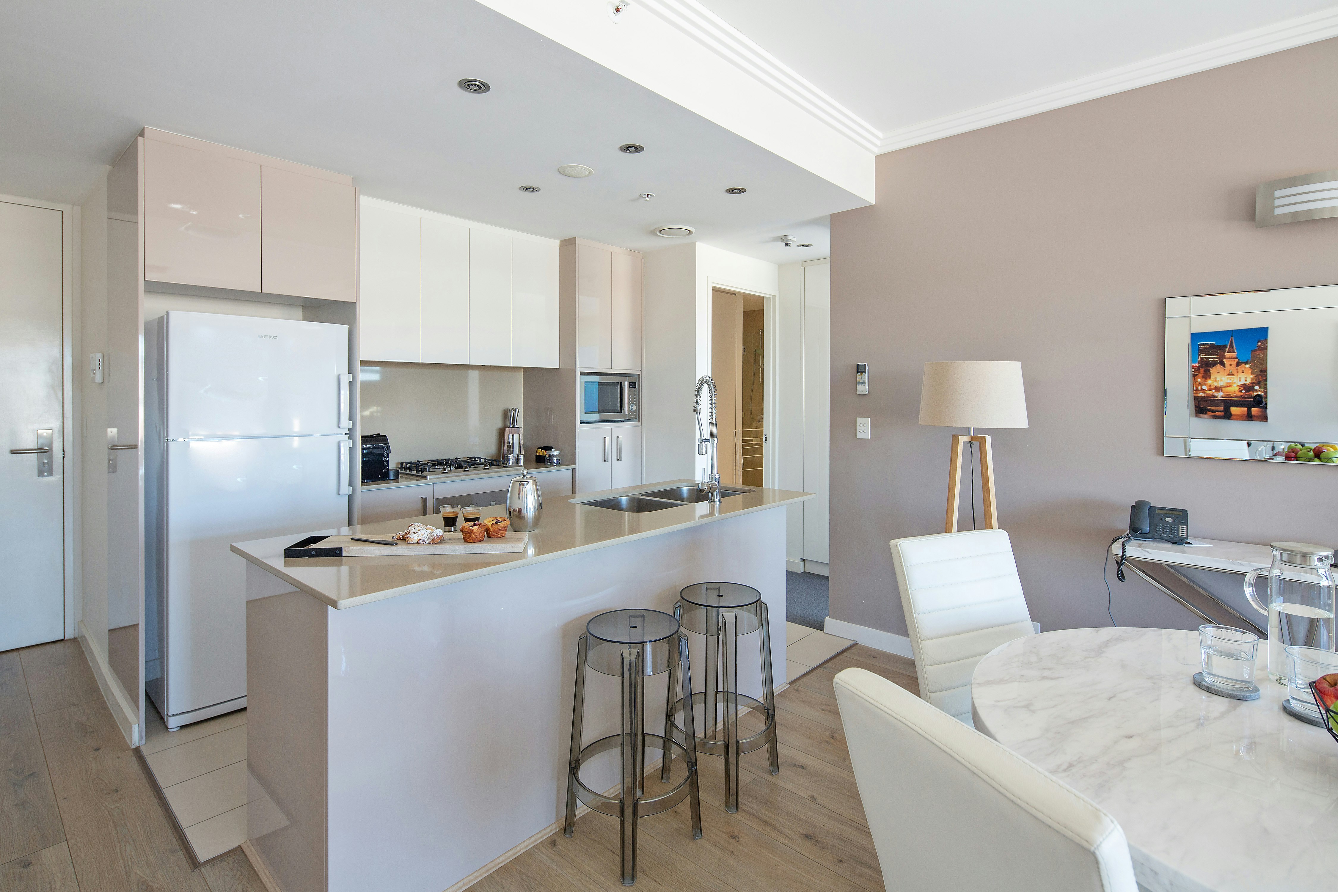 Zara Tower Serviced Apartments 59/78