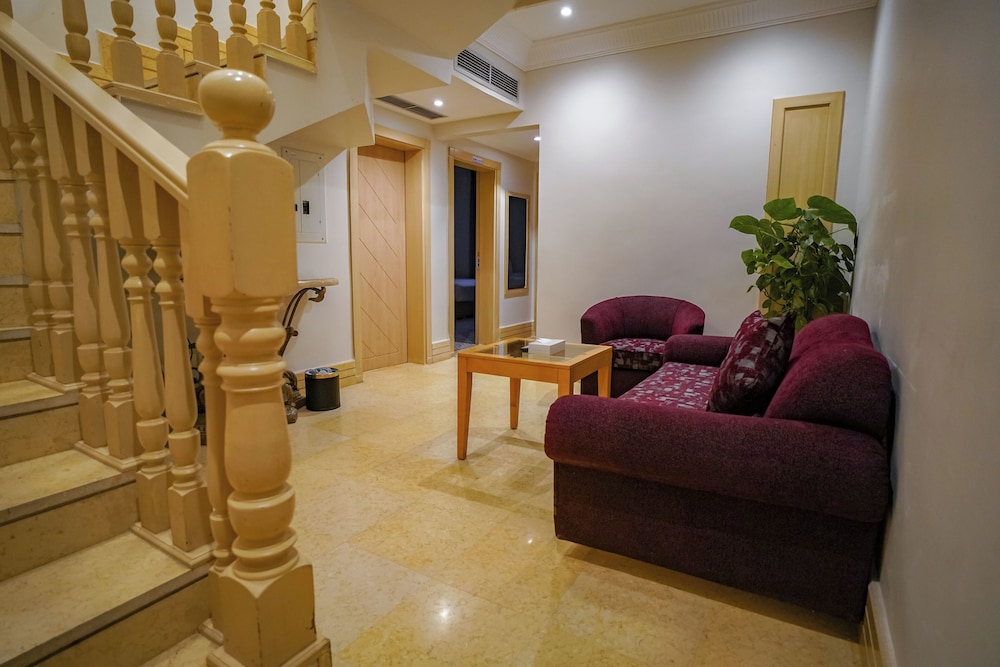 اعمار النور(Emaar Al Noor) 19/33