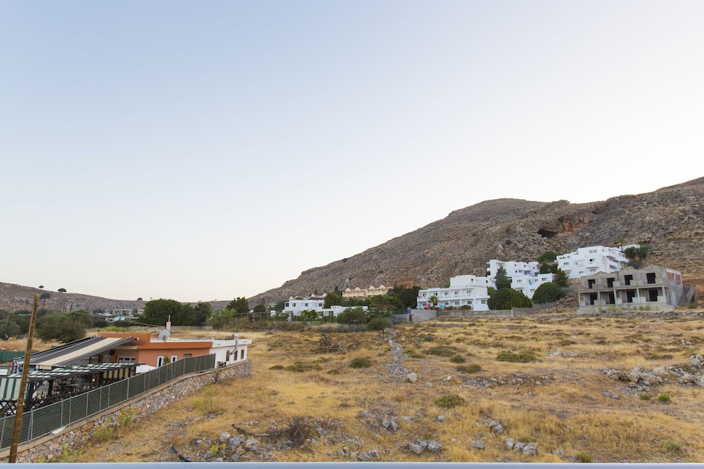 Lindos Portes Suites 40/45