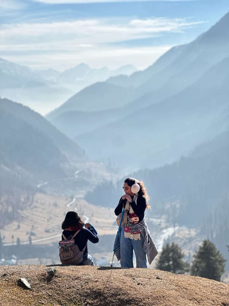 Radisson Golf Resort Pahalgam 54/61