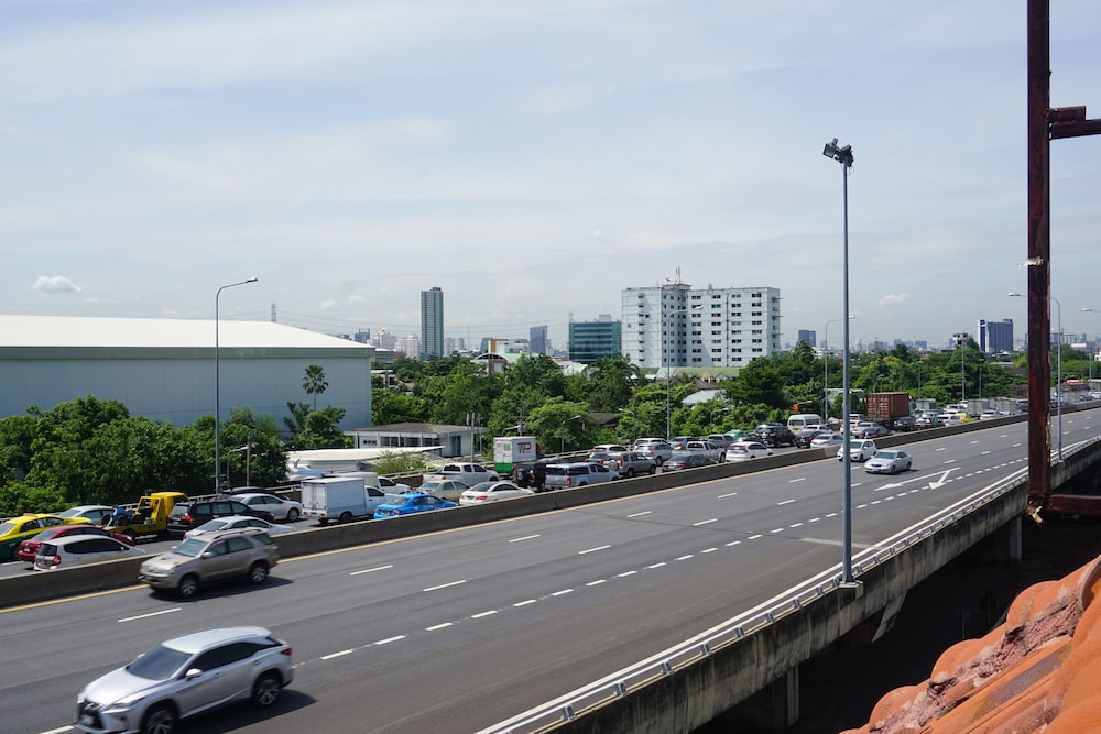 Bangkok Travel Suites 53/56