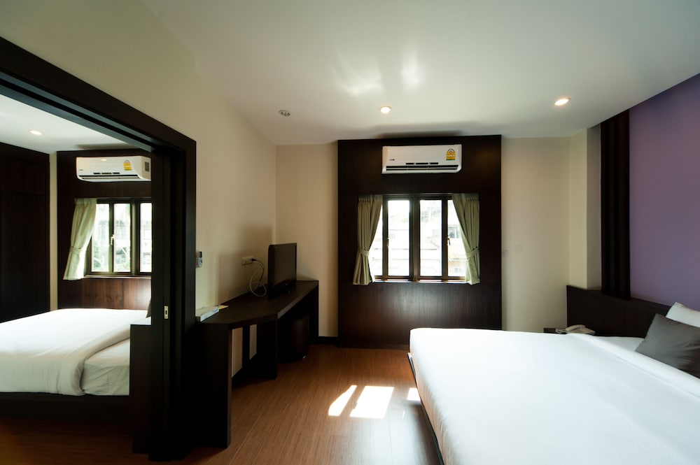 Tara Place 26/54