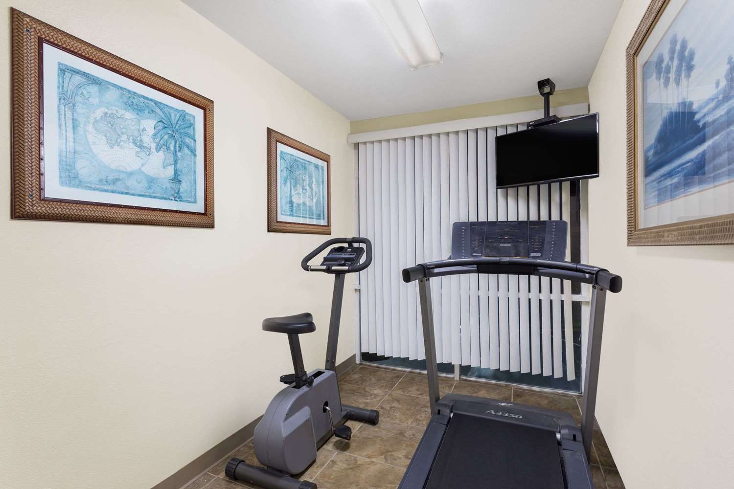 Travelodge By Wyndham Lakeland 32/55