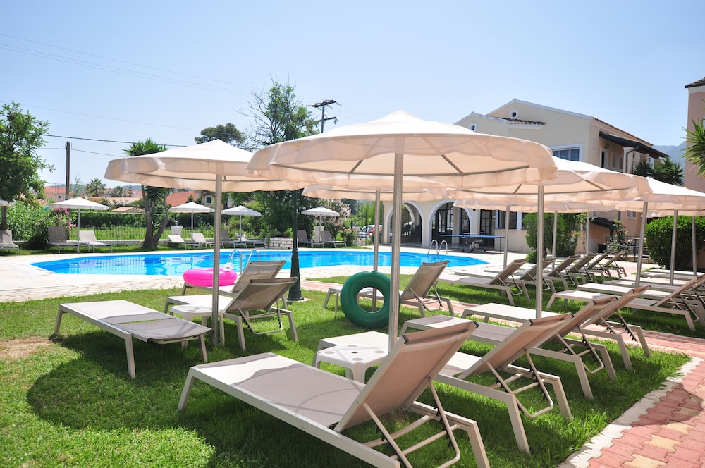 Hotel Acharavi Garden 23/26