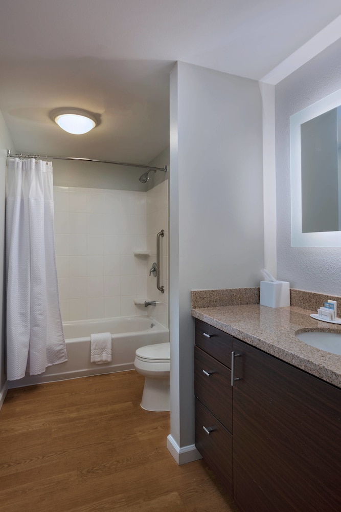 TownePlace Suites Monroe 20/41