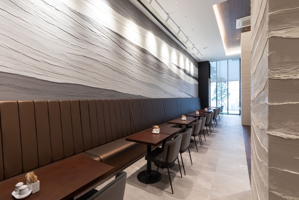 SL Hotel Gangneung 35/50