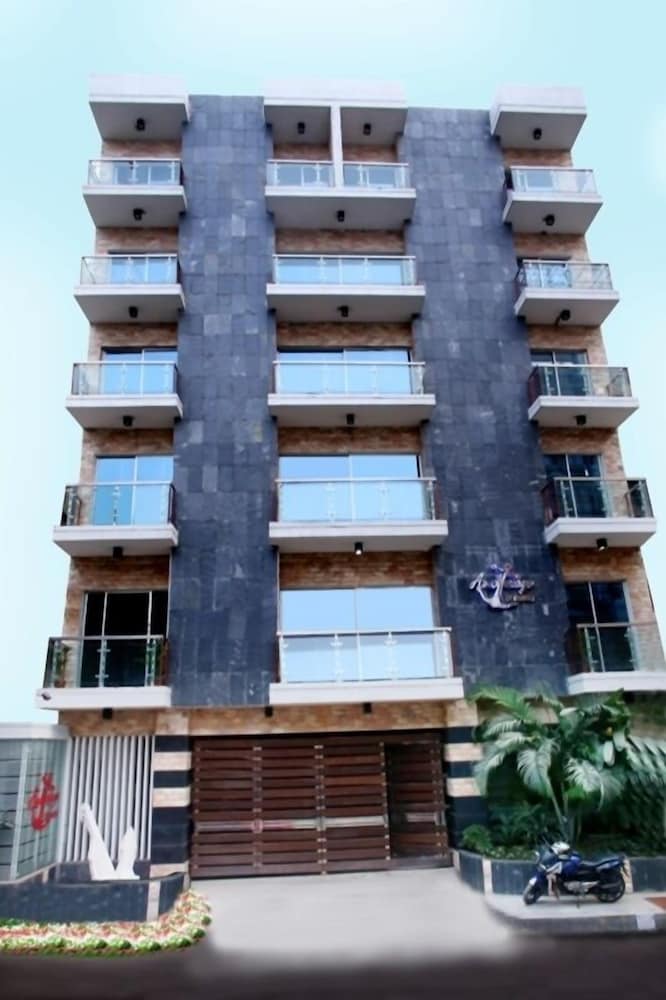 Hotel Anchorage- The Residence photo1