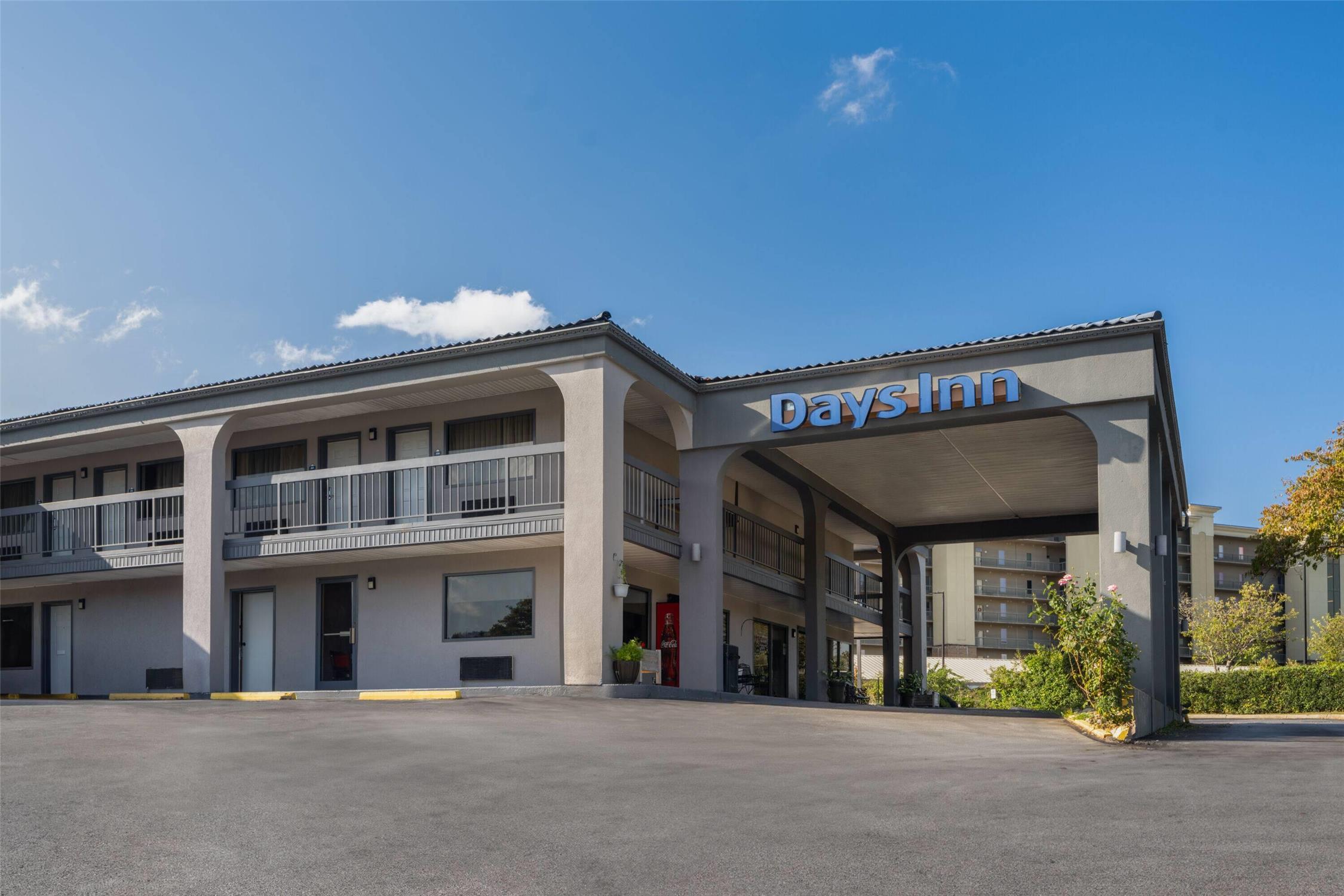 Days Inn by Wyndham Anderson/Clemson Area 3/22