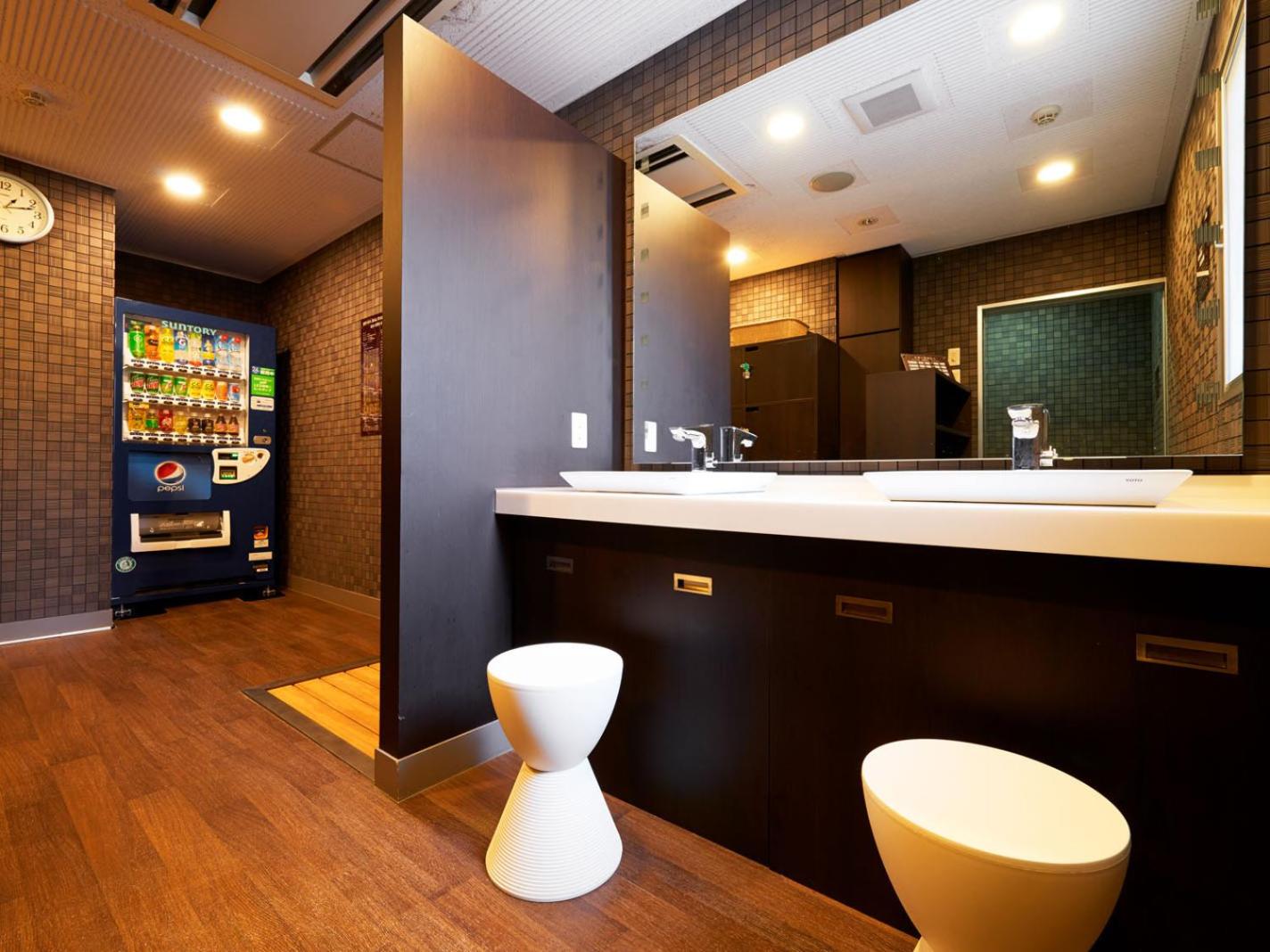 Super Hotel Saitama Omiya Station West Exit 56/61