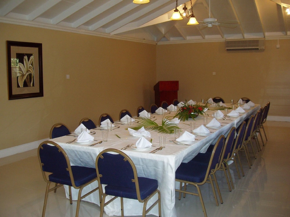Harmony Suites 49/64