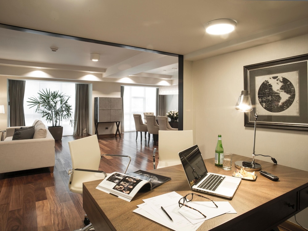 Swissotel Lima 60/66