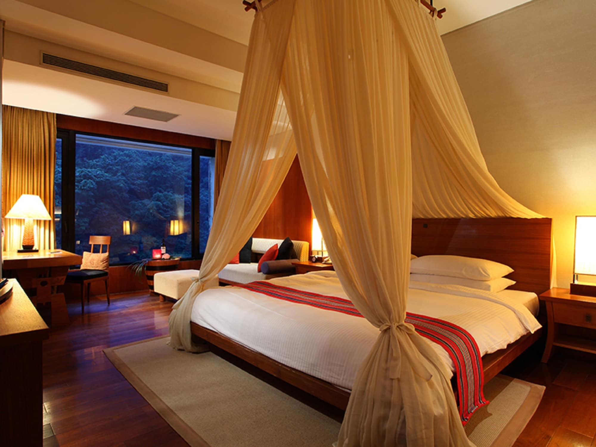 ROOM, DOUBLE BED, GRAND VIEW, RIVER VIEW