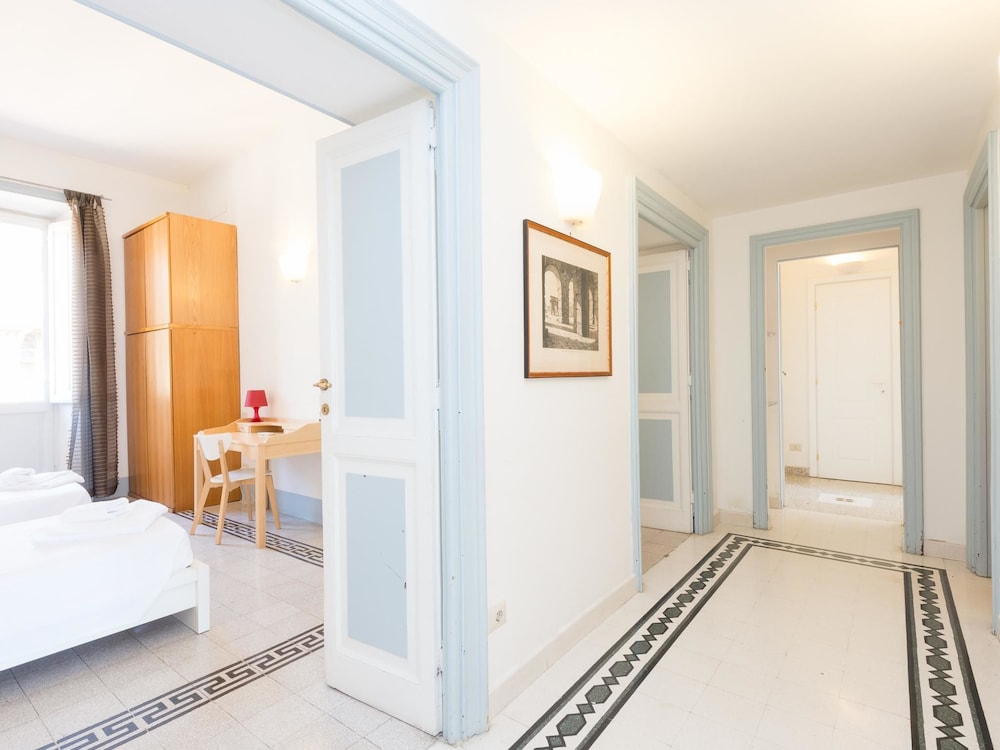 RSH Vatican Comfortable Sunny Apartment 15/34