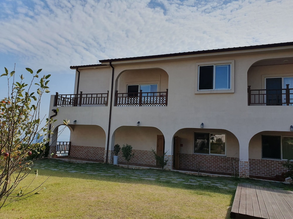 Dodo27 Guest House 8/50