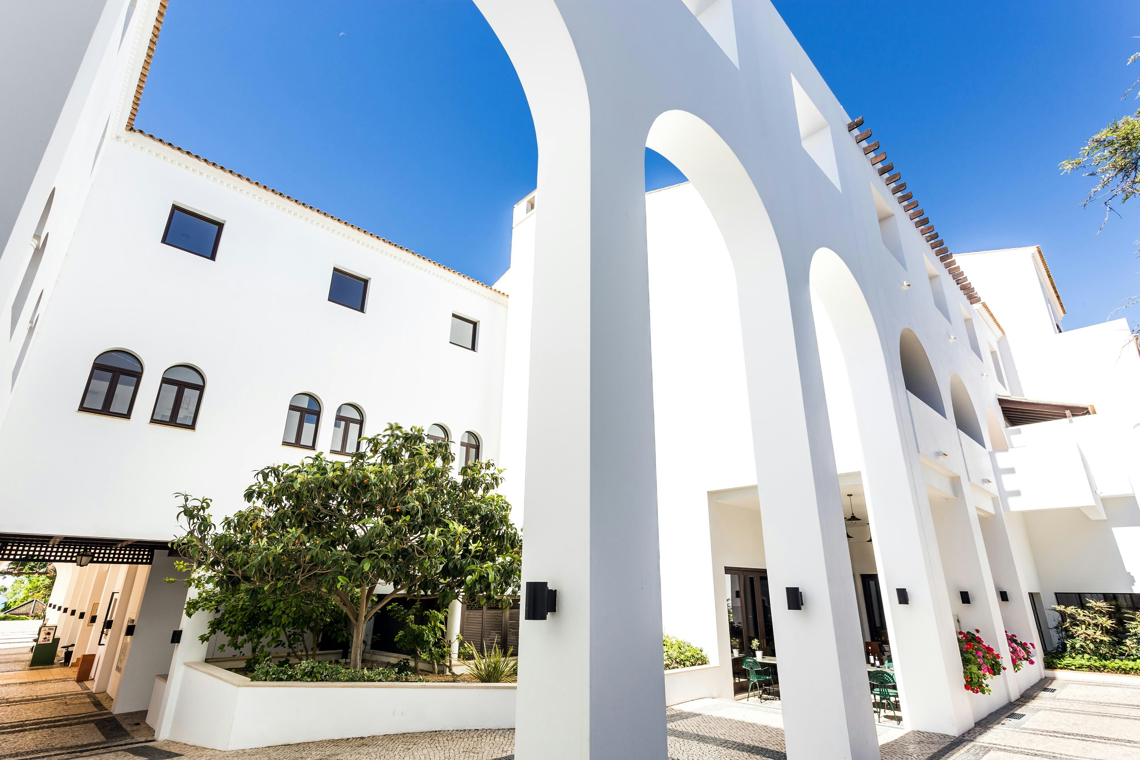 Pine Cliffs Hotel A Luxury Collection Resort Algarve
