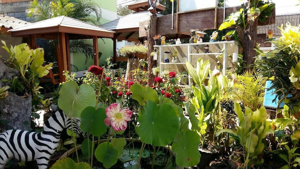 Subtawee Resort 6/18