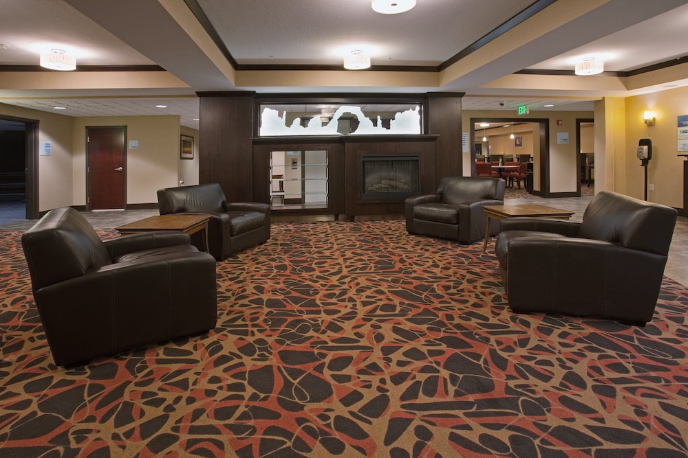 Holiday Inn Express Suites Moab 40/63