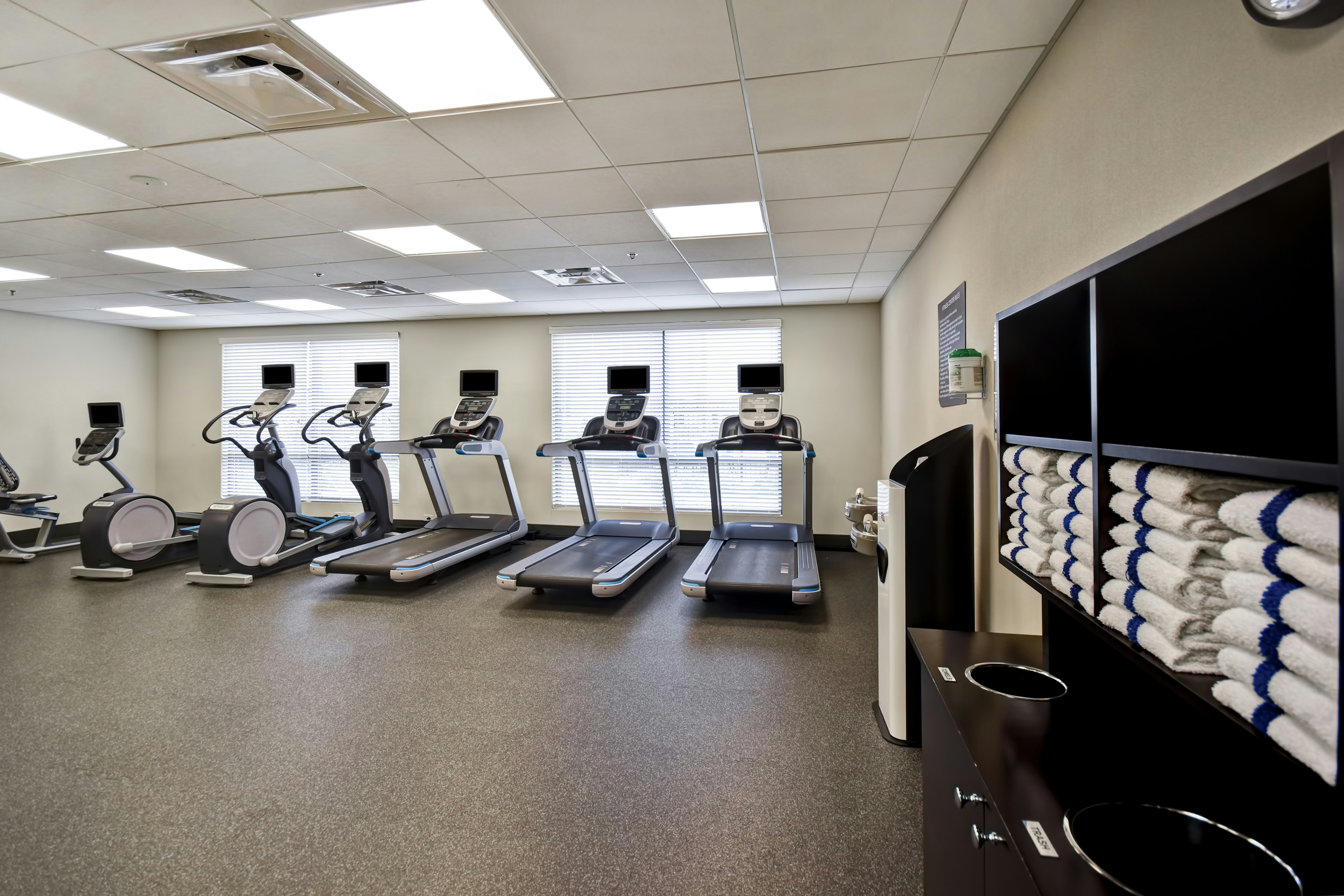 Homewood Suites By Hilton Dallas Arlington South Tx 26/51